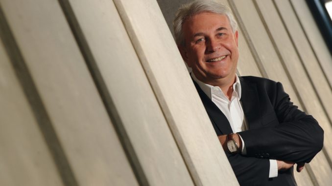 Portrait_Karsten Schmidt