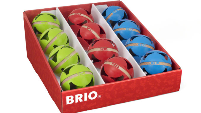 30505_Activity_Balls_Assorted_packaging_display