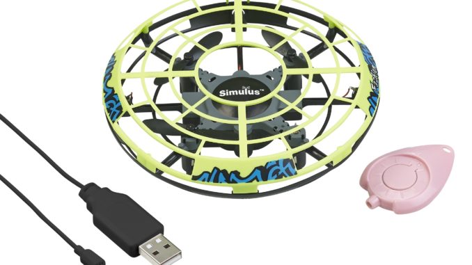 Selbstfliegendes Quadrocopter-Ufo mit Infrarot-Sensoren und LEDs