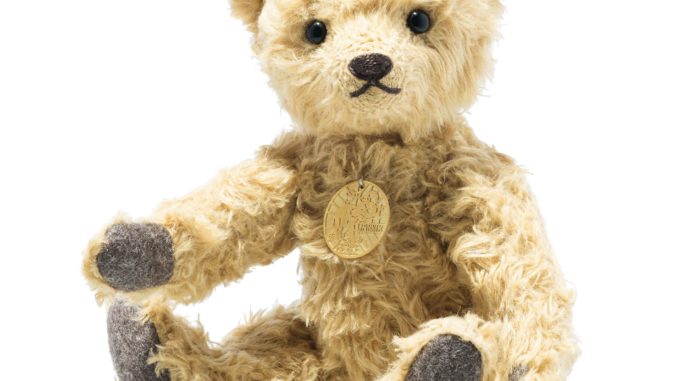 006135_Steiff_Hanna