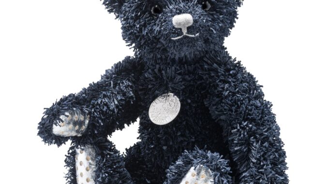 007026_Steiff_After_Midnight_Papierteddybaer_med