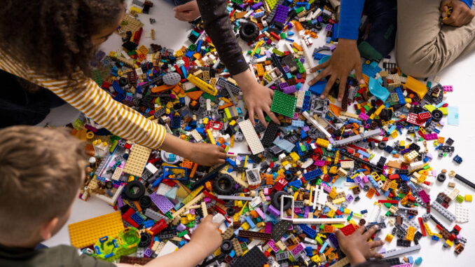 LEGO GmbH zieht erfolgreiche Geschäftsjahresbilanz 2022