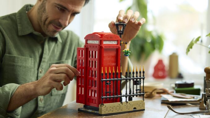 21347_LEGO-Ideas-Telefonzelle_03-2
