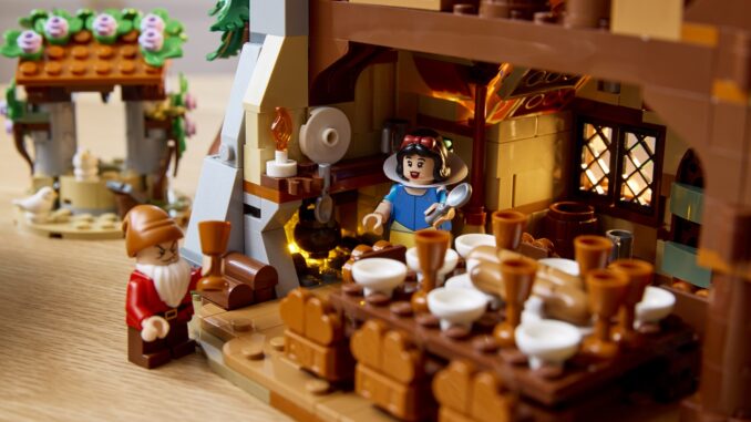 43242_LEGO®-Disney_43242_Build_06